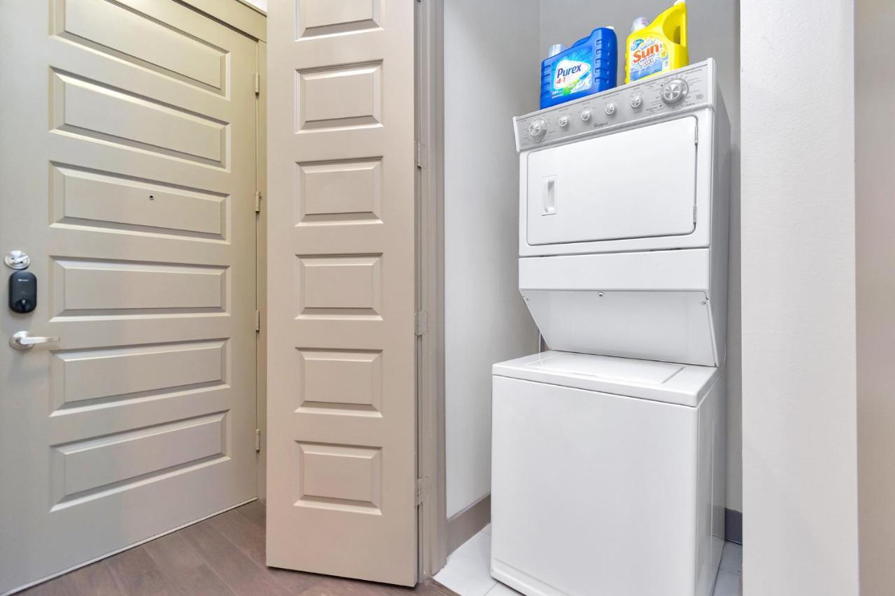 U1 Penthouse Downtown Houston Rental Car Available Apt 1Br 1Bth Gym Sleep Good Bagian luar foto