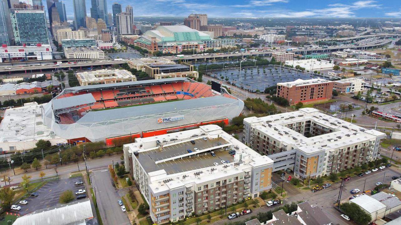 U1 Penthouse Downtown Houston Rental Car Available Apt 1Br 1Bth Gym Sleep Good Bagian luar foto